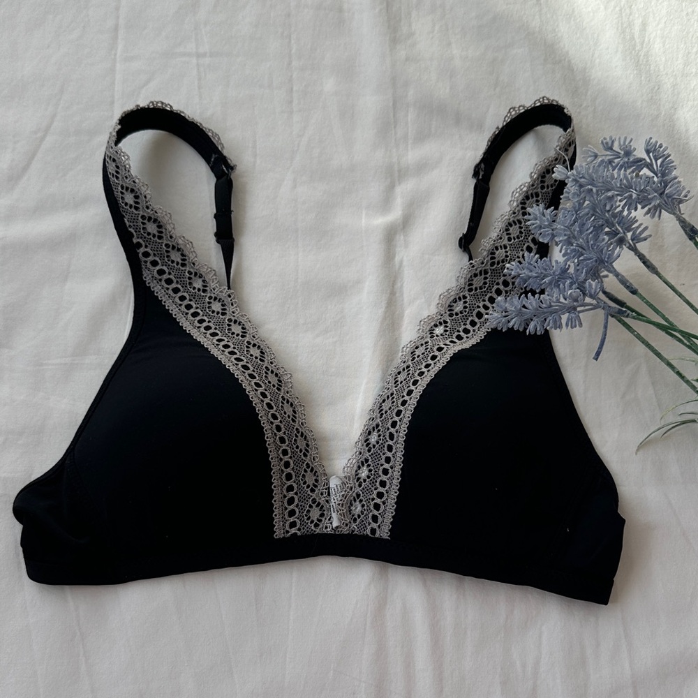Calvin Klein Black Bralette with Gray Lace Trim